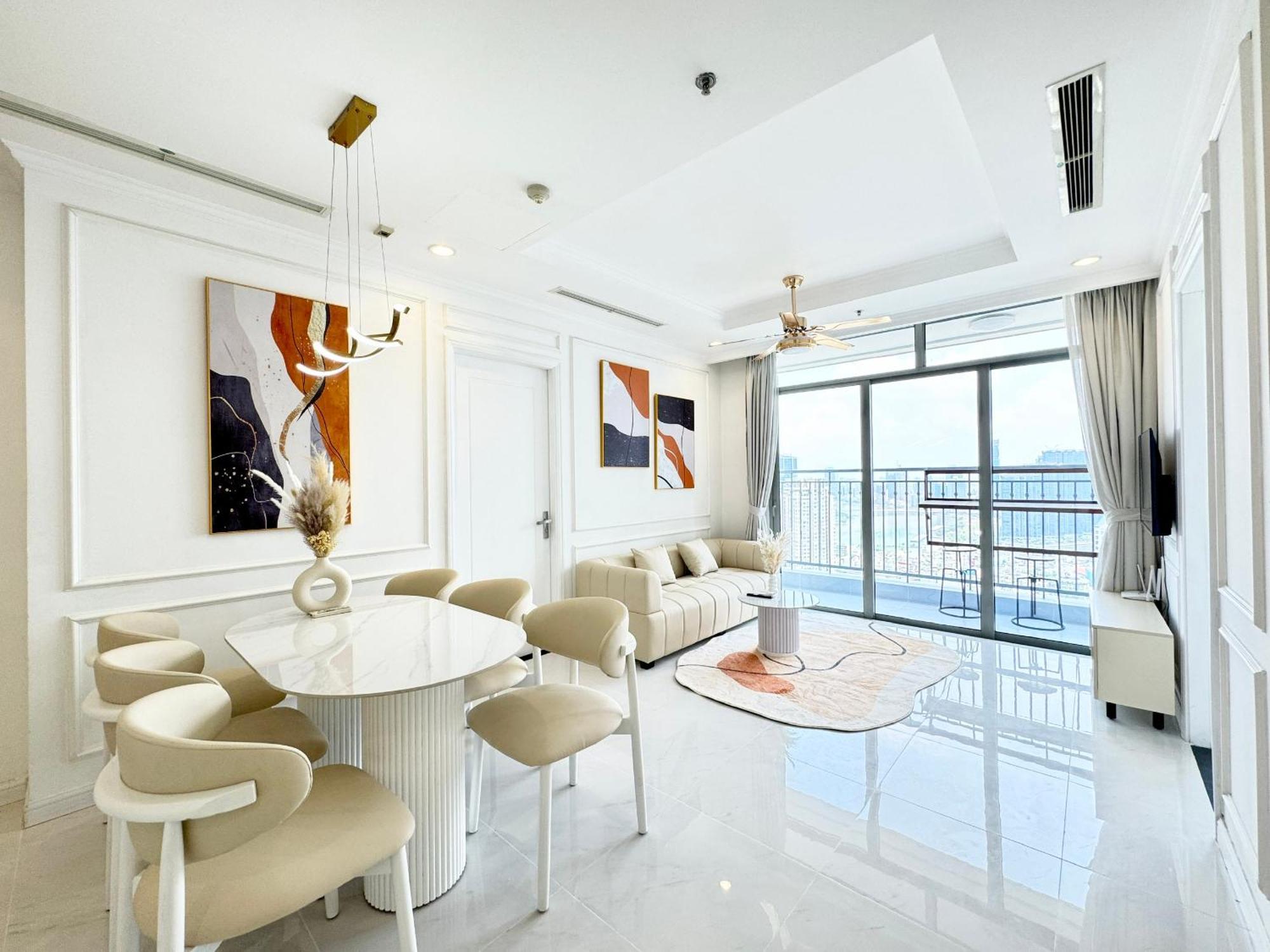 Căn hộ Landmark 3 *
